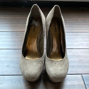 Zigi Soho tan suede heels, size 7, great condition, 5 inch heel